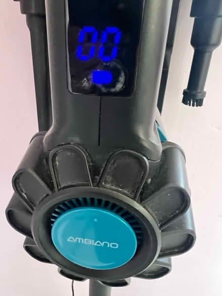 Photo of free Cordless Vacuum Cleaner (Arnold, NG5) #4