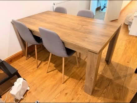 Photo of free Dining table (W5) #1