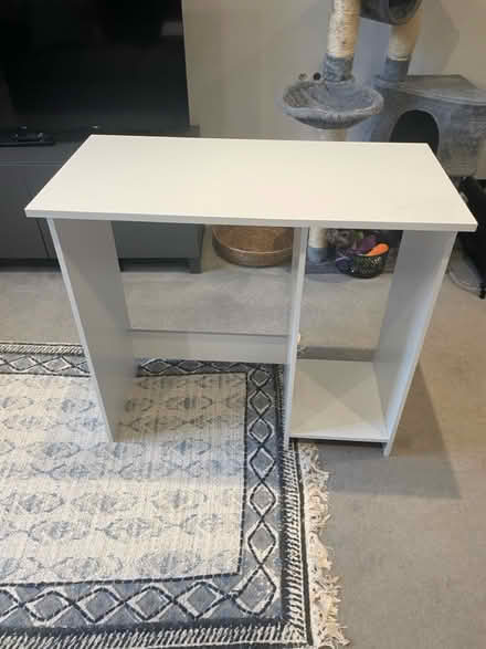 Photo of free Small desk (Epsom kt17) #3