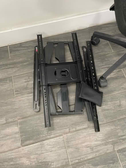 Photo of free TV wall mount? (Hackney E8) #1