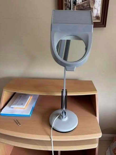 Photo of free Electric Crafting Light with Magnifying Glass (Balcombe RH17) #1