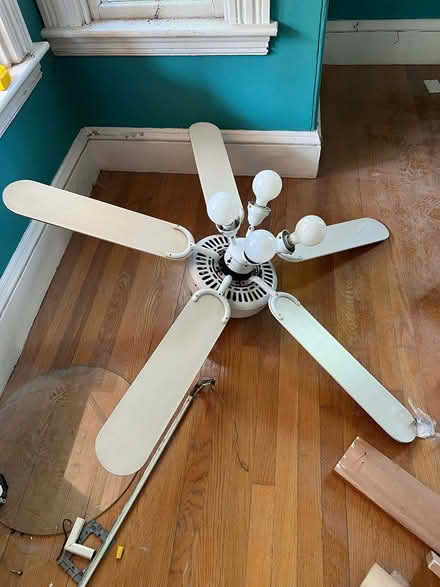 Photo of free Ceiling Fan (Union Square, Somerville) #1