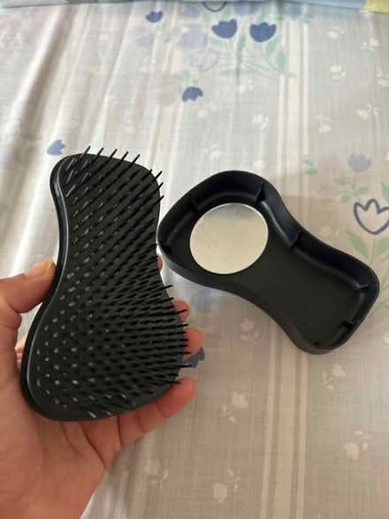Photo of free Hairbrush (KT3 new malden) #2