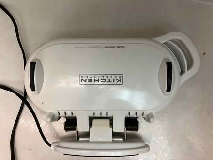 Photo of free PANCAKE toaster (Britannia/Terry Fox) #2