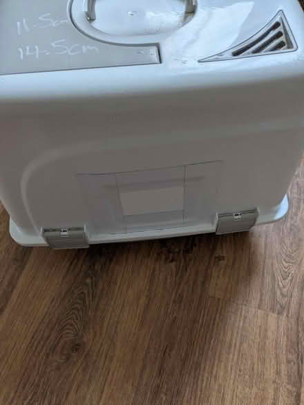 Photo of free Cat litter tray (Sundorne SY1) #3