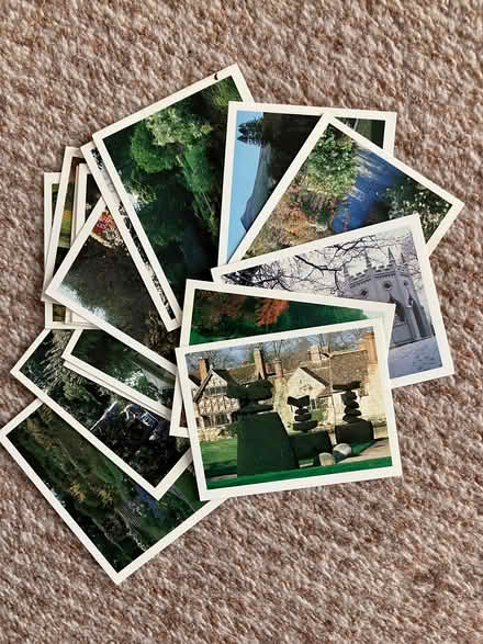 Photo of free A set (incomplete) of cards issued by Kellogg of gardens (Rothley LE7) #1