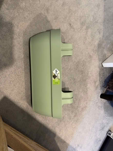 Photo of free Elho hanging planter (CO4 Colchester) #1