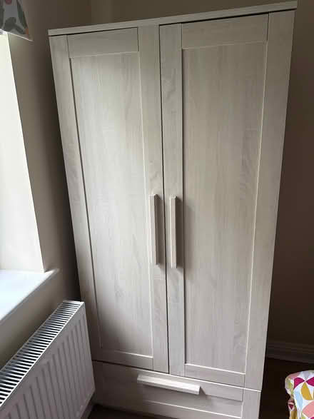 Photo of free Wardrobe (CR2) #1