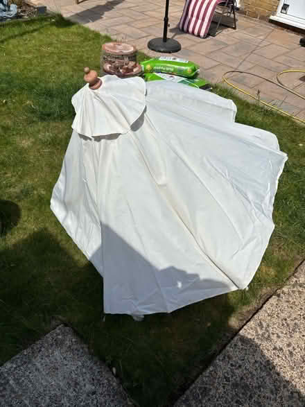 Photo of free Old parasol (Great Baddow CM2) #3