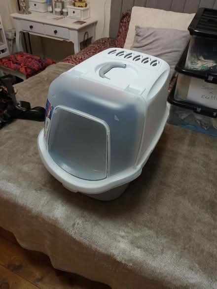 Photo of free Cat litter box (Burwell OX28) #1