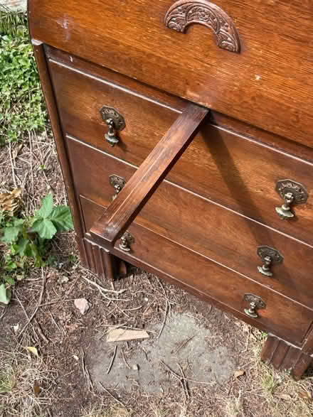 Photo of free Vintage rounded chest of drawers (AL2 / SG6) #3