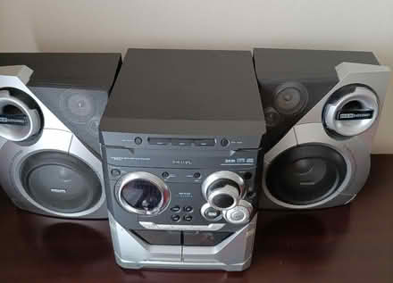 Photo of free CD player (Gorebridge EH23) #1