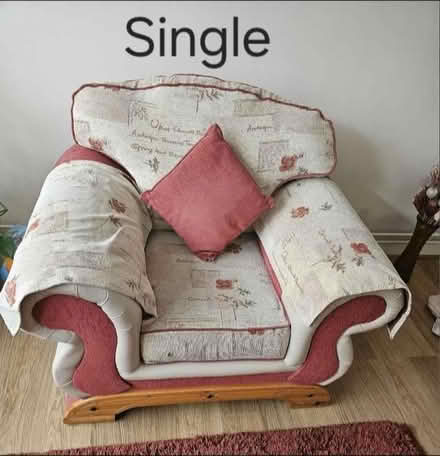Photo of free 🚨 FREE FREE FREE 3 + 2 + 1 Sofa Set FREE to collect – To (Rushey Mead LE4) #3