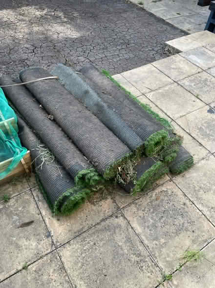 Photo of free Astroturf in se27 (SE27) #1