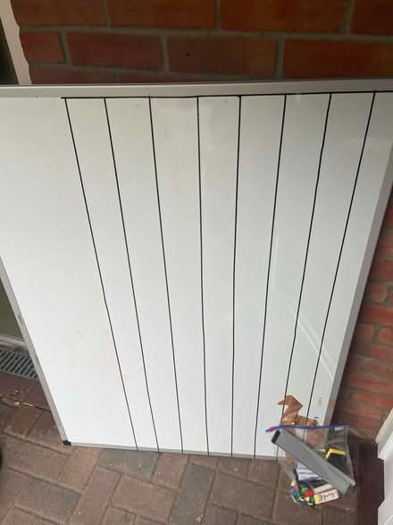Photo of free Large white board (tottenham N15) #1