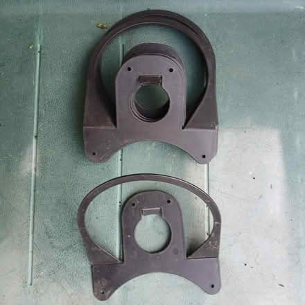 Photo of free 8 flowerpot holders (Maidstone town centre ME14) #1
