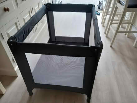 Photo of free Travel Cot Folding (EN7 Cheshunt) #1