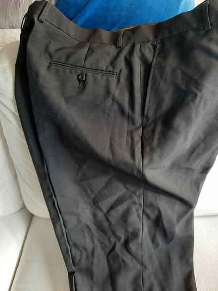 Photo of free Mens Dress Pants 40/29 (Hunt Club / McCarthy Rd.) #3