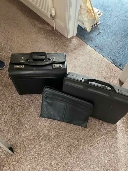 Photo of free Briefcases & Lever Arch Files (Reading RG2) #2