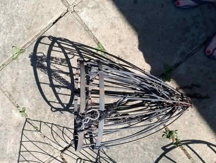 Photo of free hanging baskets and metal basket (Folksworth) #4