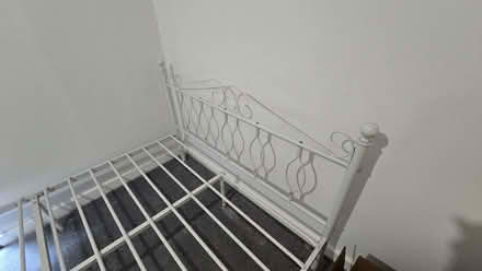 Photo of free Aingoo 4ft 6 Double Bed Frame White Double Bed Frame (Thamesmead SE28) #2