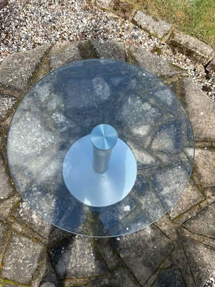 Photo of free Glass table (Howe Street CM3) #2