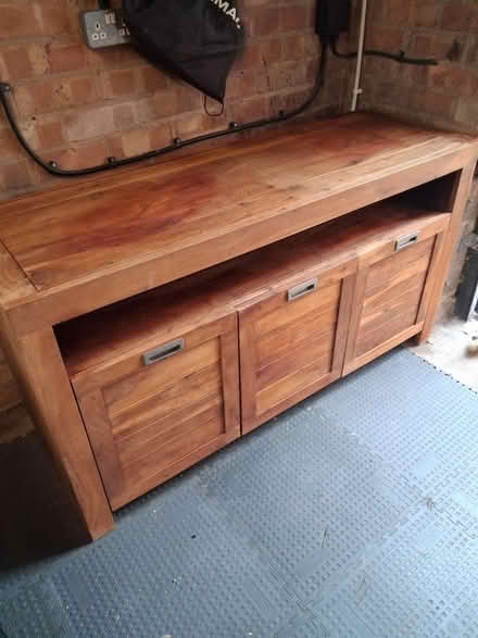 Photo of free Quality sideboard (Wollaton ng8) #1