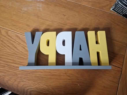 Photo of free Bee Happy wooden words (SY11) #2
