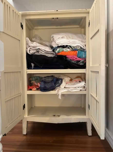 Photo of free Cabinet (Sandymount/Ringsend) #2
