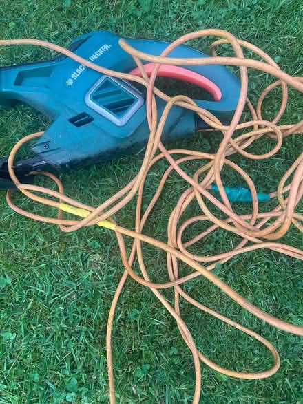 Photo of free Black Decker hedge trimmer BROKEN (HD5) #1