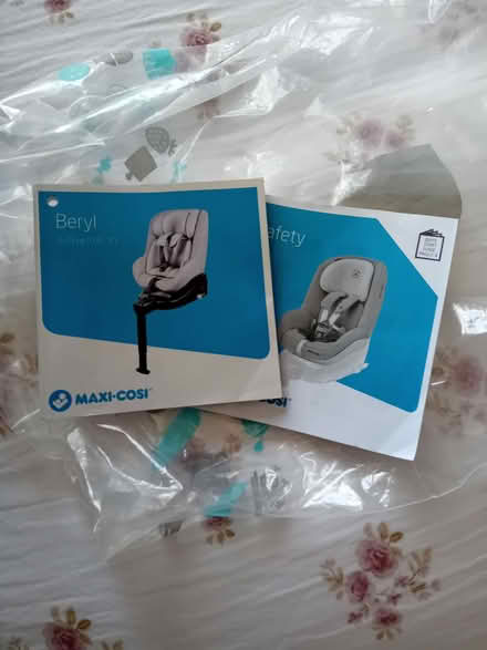 Photo of free baby's car seat (Margaretting CM4) #4