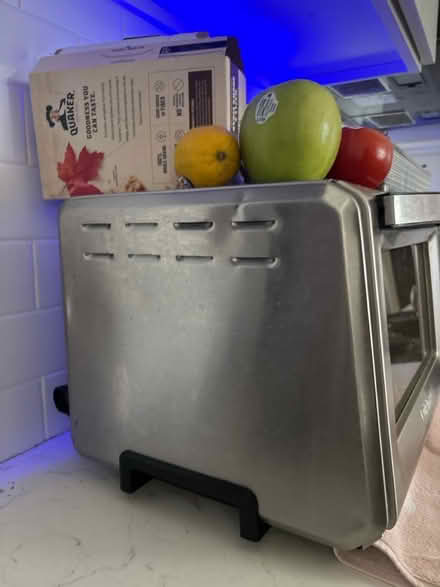 Photo of free Cuisinart steam convection oven (Bed Stuy) #3