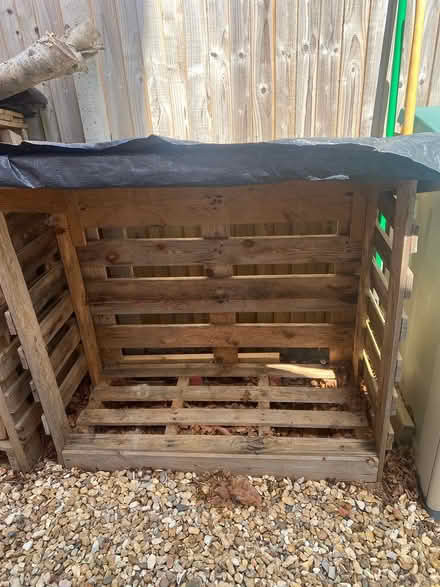 Photo of free Log store (Ewhurst GU6 7QH) #1