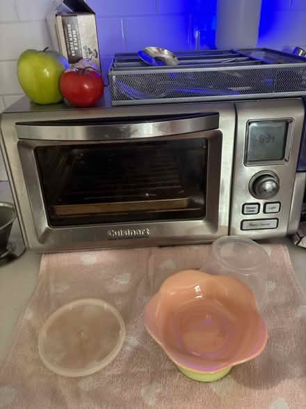 Photo of free Cuisinart steam convection oven (Bed Stuy) #1
