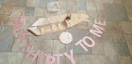 Photo of free Pink 30th decorations (Linslade LU7) #1