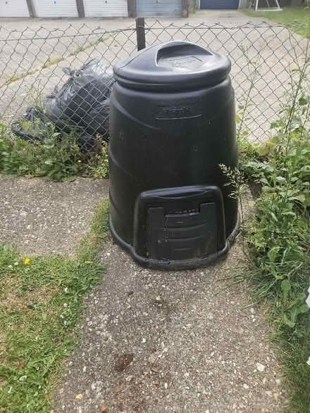 Photo of free Compost Bin (Hunston PO20) #1
