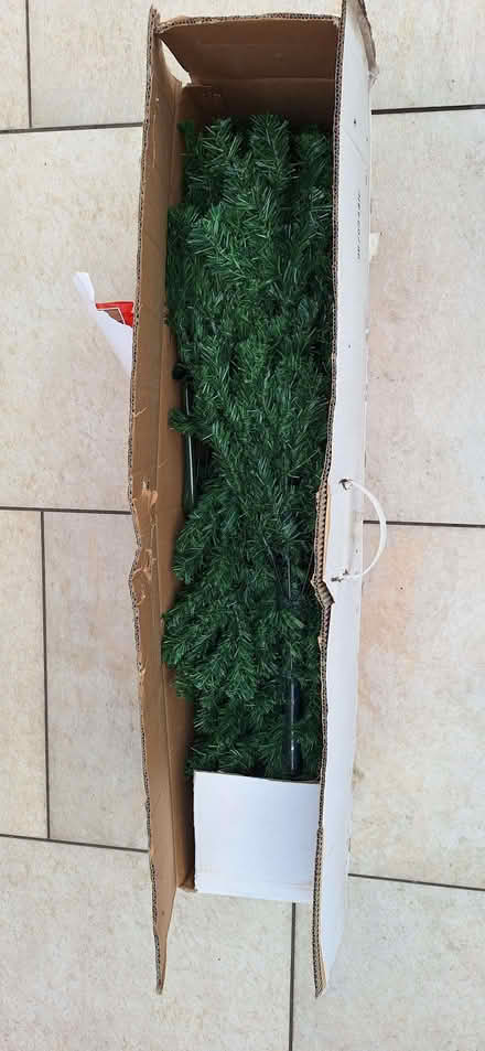 Photo of free Xmas tree (Beeston Rylands NG9) #1