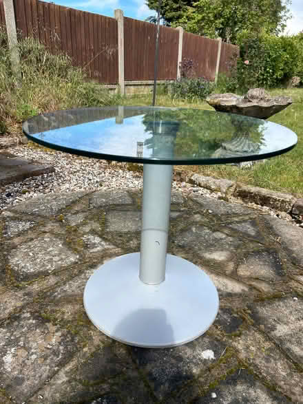 Photo of free Glass table (Howe Street CM3) #1