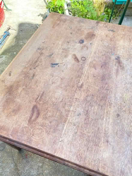 Photo of free Elegant table (hastings TN35) #2