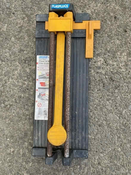 Photo of free Tile cutter (Worsley M28) #1