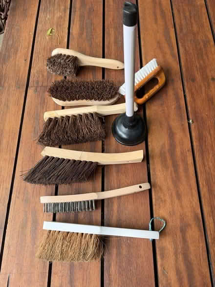 Photo of free All the Brushes you will ever need! (Mitcham's Corner CB4) #1