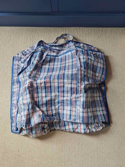 Photo of free Large zip bag (Northcote Road SW11) #1