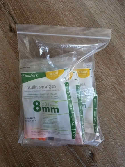 Photo of free Insulin syringes 5 pack (Alamitos Beach) #3