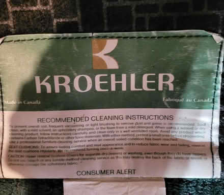 Photo of free Green single sofa chair (Kemptville/Merrickville) #2