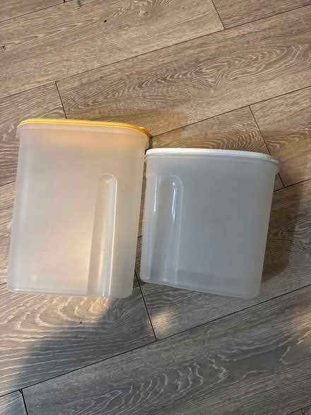 Photo of free Large Food containers (Croydon CR0) #1
