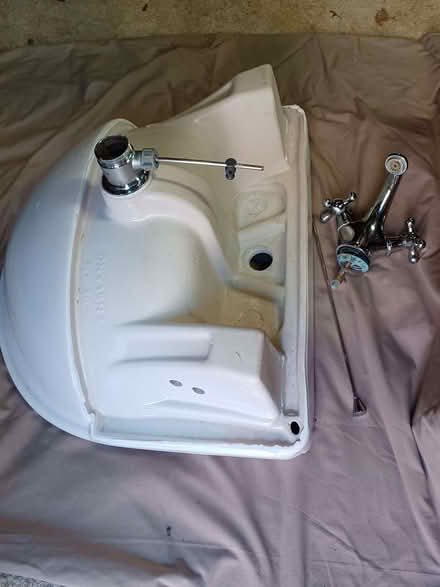 Photo of free Armitage Shanks inset sink (Chiseldon SN4) #3