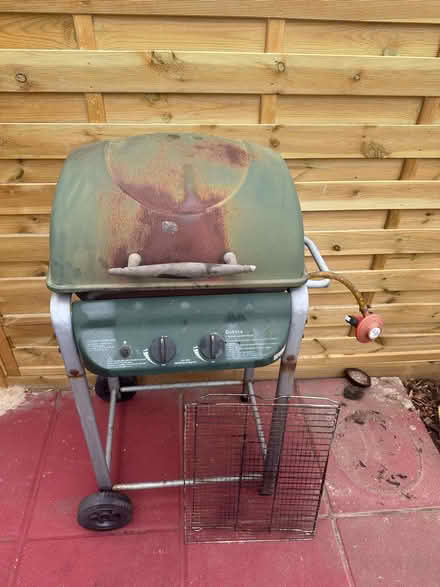 Photo of free working gas barbeque (Ware SG12) #1