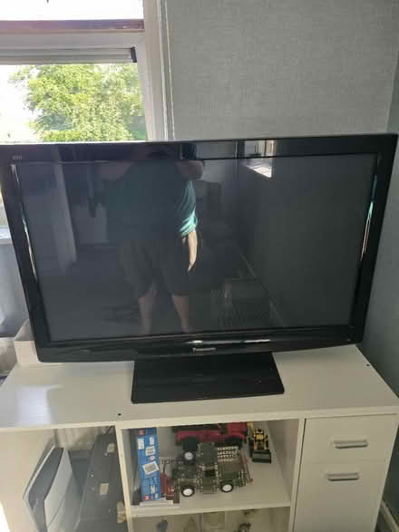 Photo of free Tvs (Stradbroke S13 8rp) #1