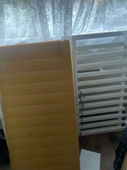 Photo of free baby cot with bottom draw (Upper clapton E5) #4