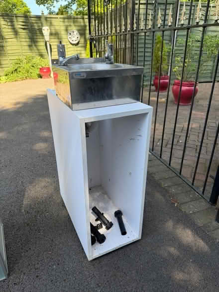 Photo of free Small stainless steel sink inc taps (Penn WV4) #1